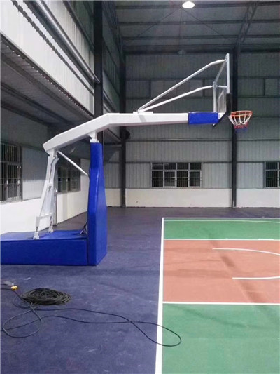 四川哪里有卖移动篮球架一套多少钱？